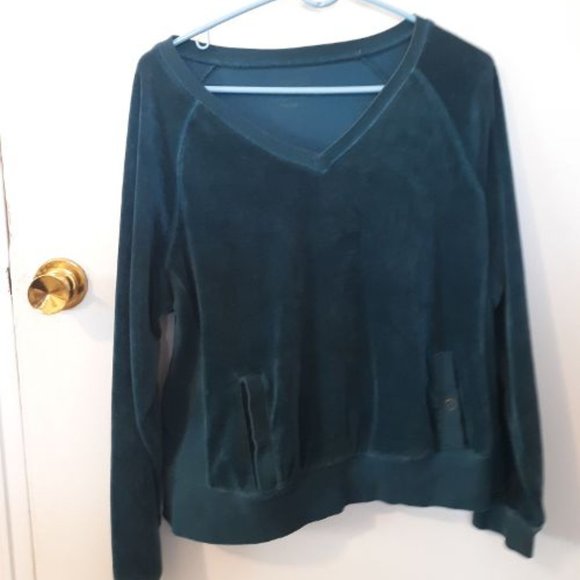 Style & Company Sport Tops Final Sale Dark Green Velour Shirt No